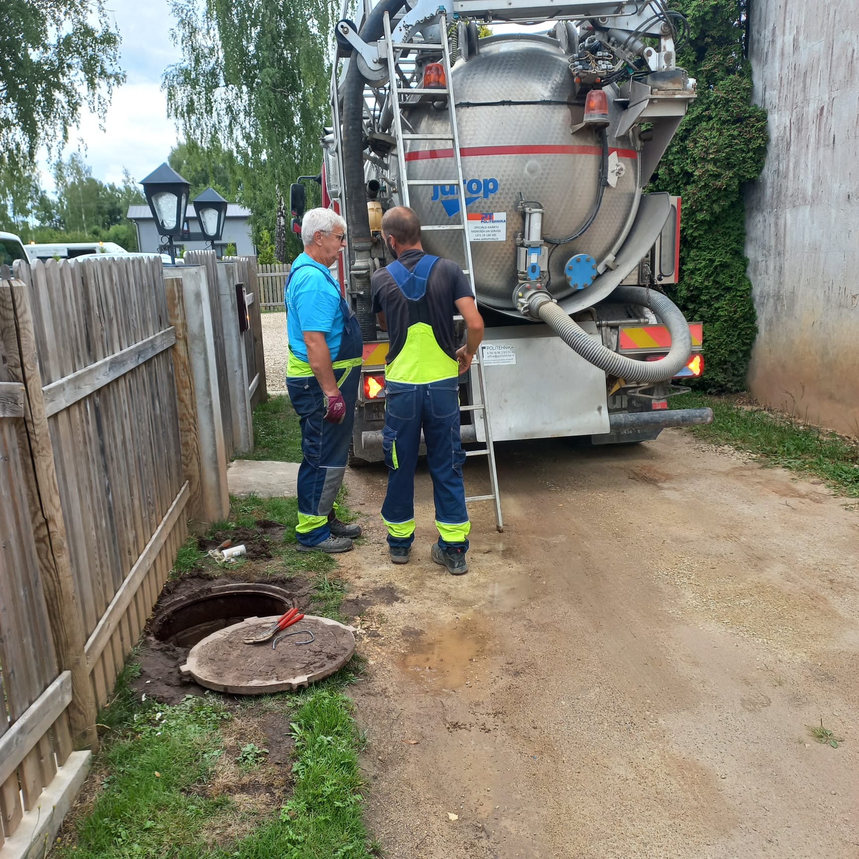 Ūdensvada avārija Līvkalna ielā, Siguldā